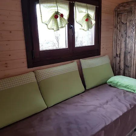 La Roulotte De * Chiroubles